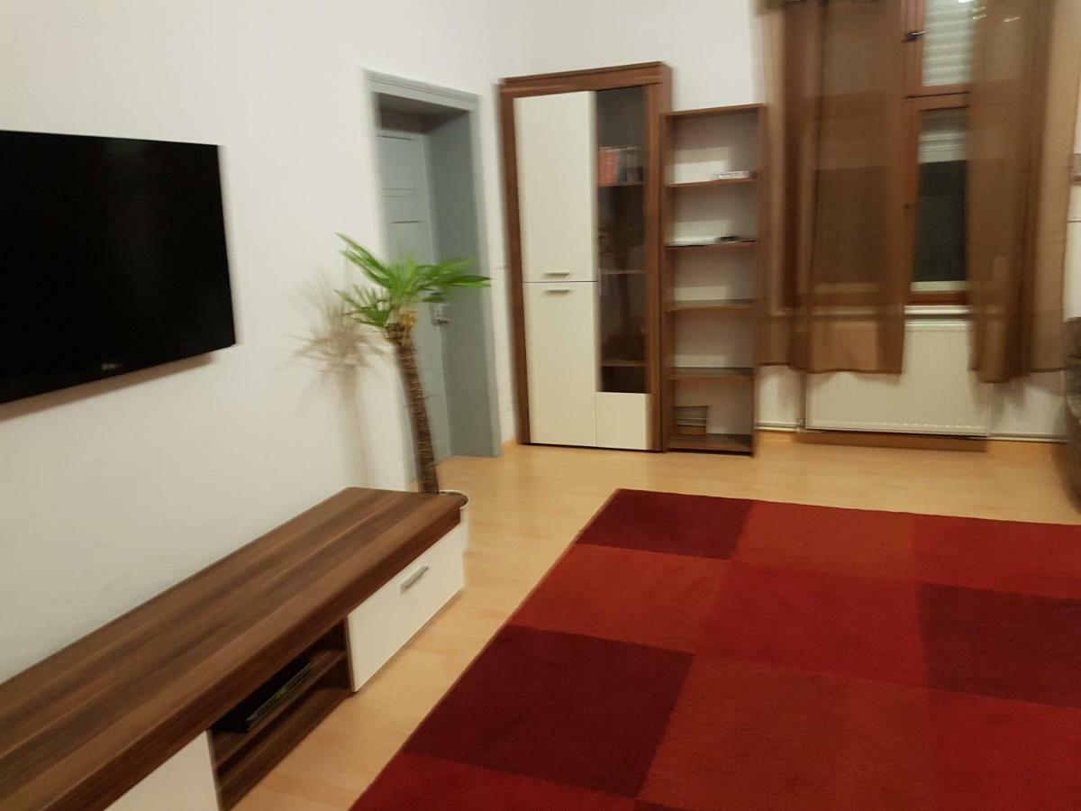 Ferienwohnung In Diehlo Eisenhüttenstadt Extérieur photo